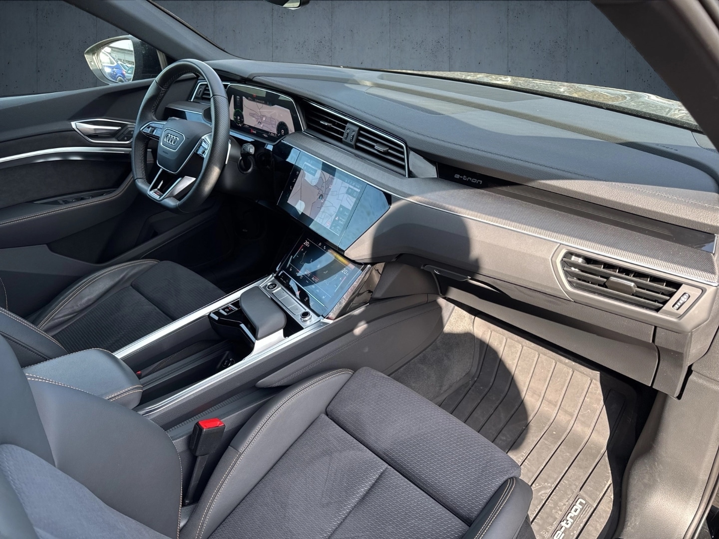 Image about Audi e-tron S line 50 quattro