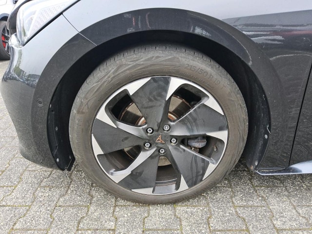 Bild des Autos 9