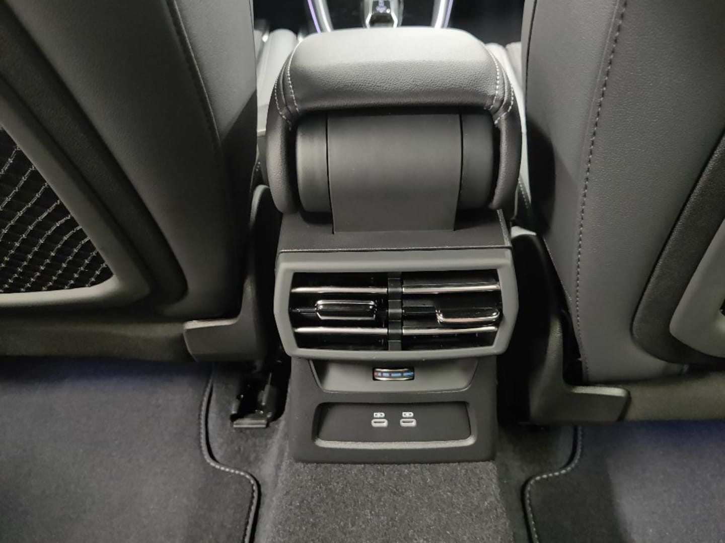 Bild über Audi A3 allstreet TFSI quattro 150 kW S tronic - für weitere Informationen kontaktieren Sie den Audi Partner