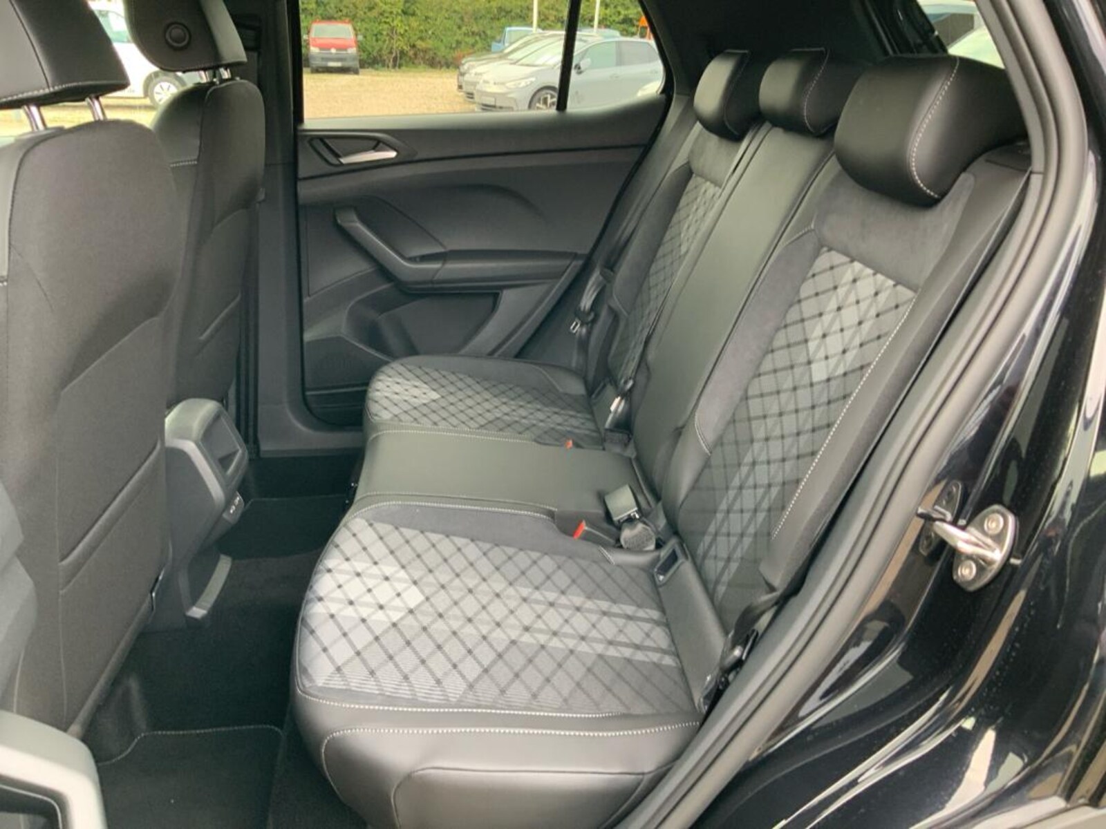 Volkswagen T-Cross – Bild 21