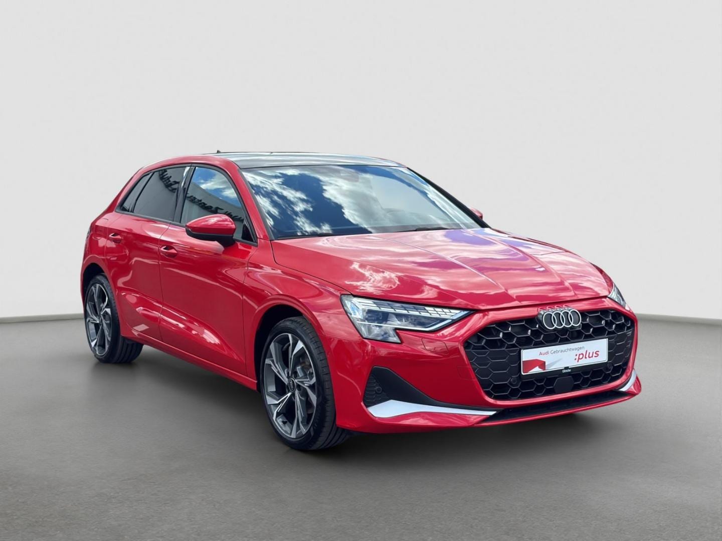 Bild über Audi A3 Sportback advanced 30 TFSI S tronic - für weitere Informationen kontaktieren Sie den Audi Partner