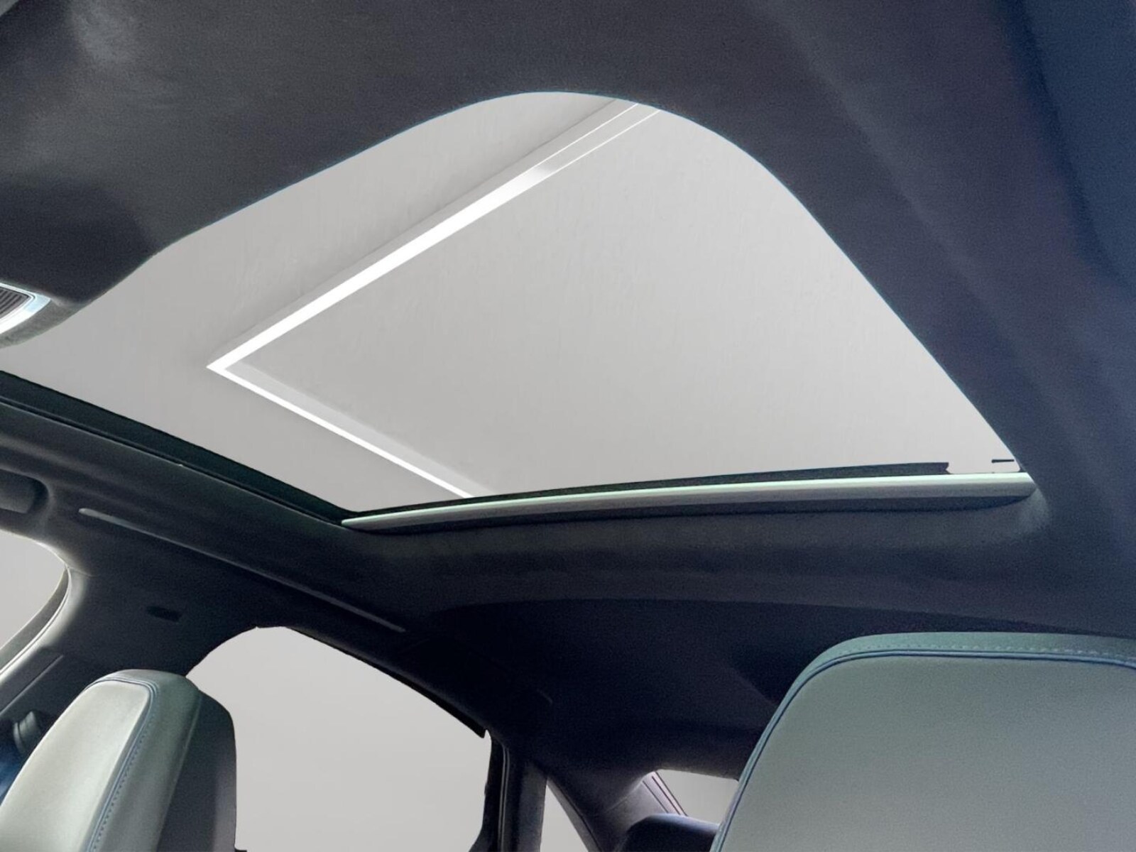 Audi A8 – Bild 20