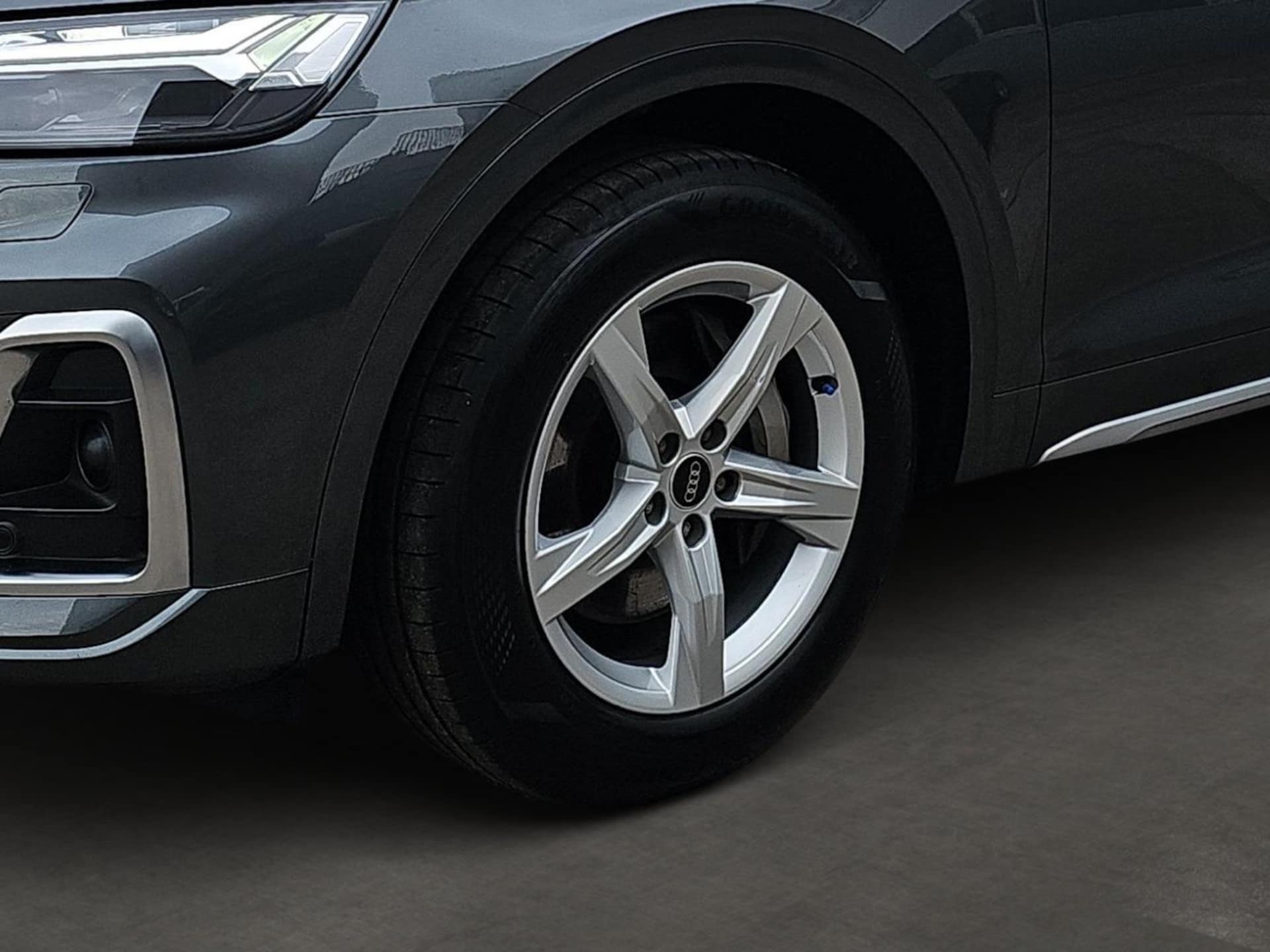 Audi Q5 TFSI e S line