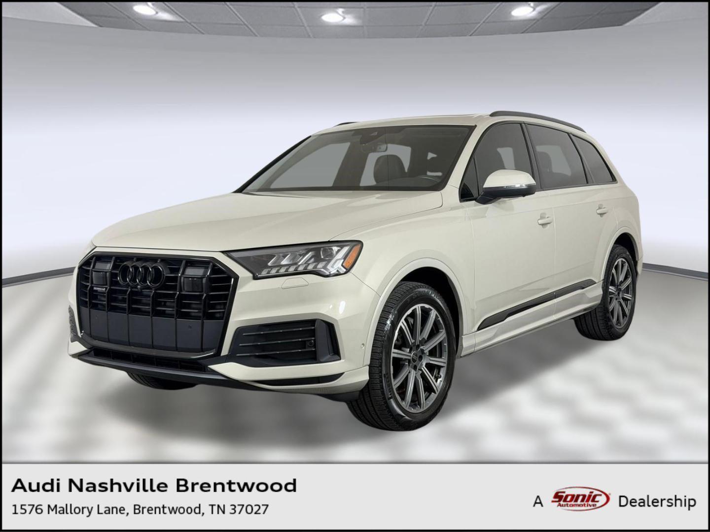 2023 Audi Q7 45 Premium Plus quattro Tiptronic's photo