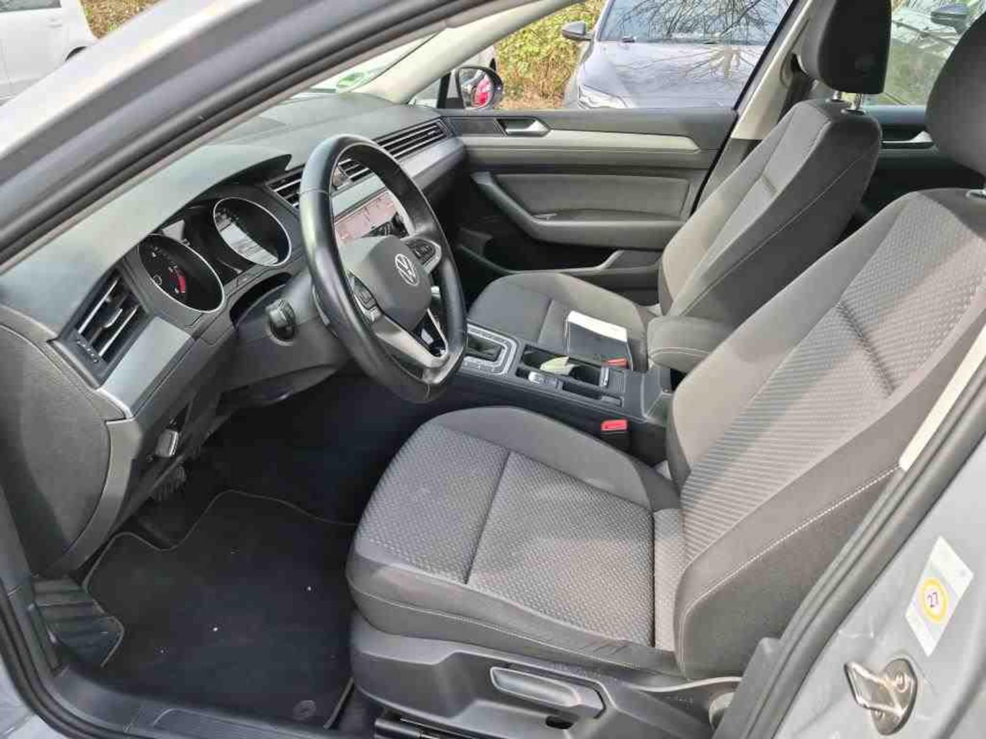 Volkswagen Passat Variant Basis-Modell
