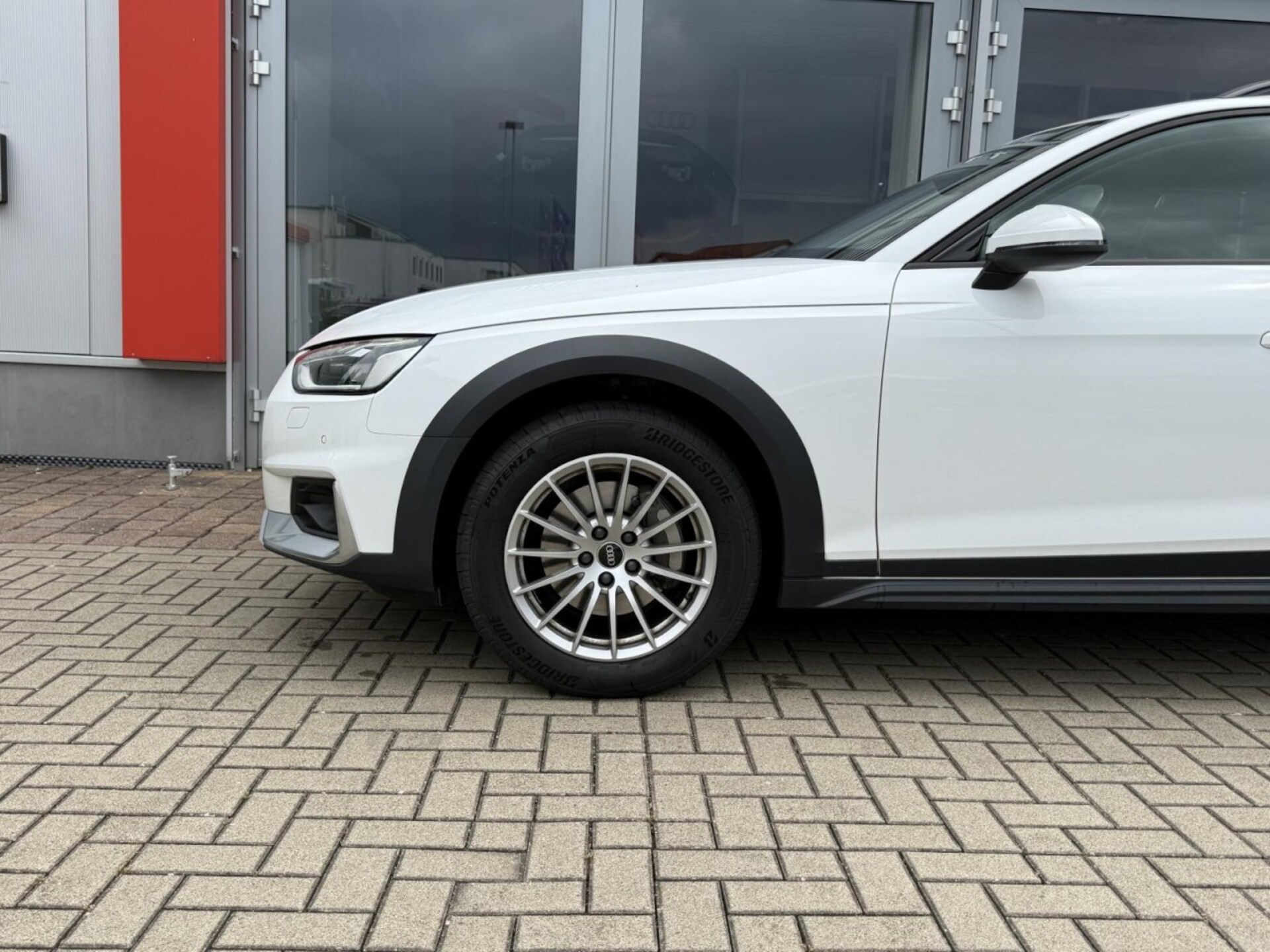 Audi A4 allroad quattro