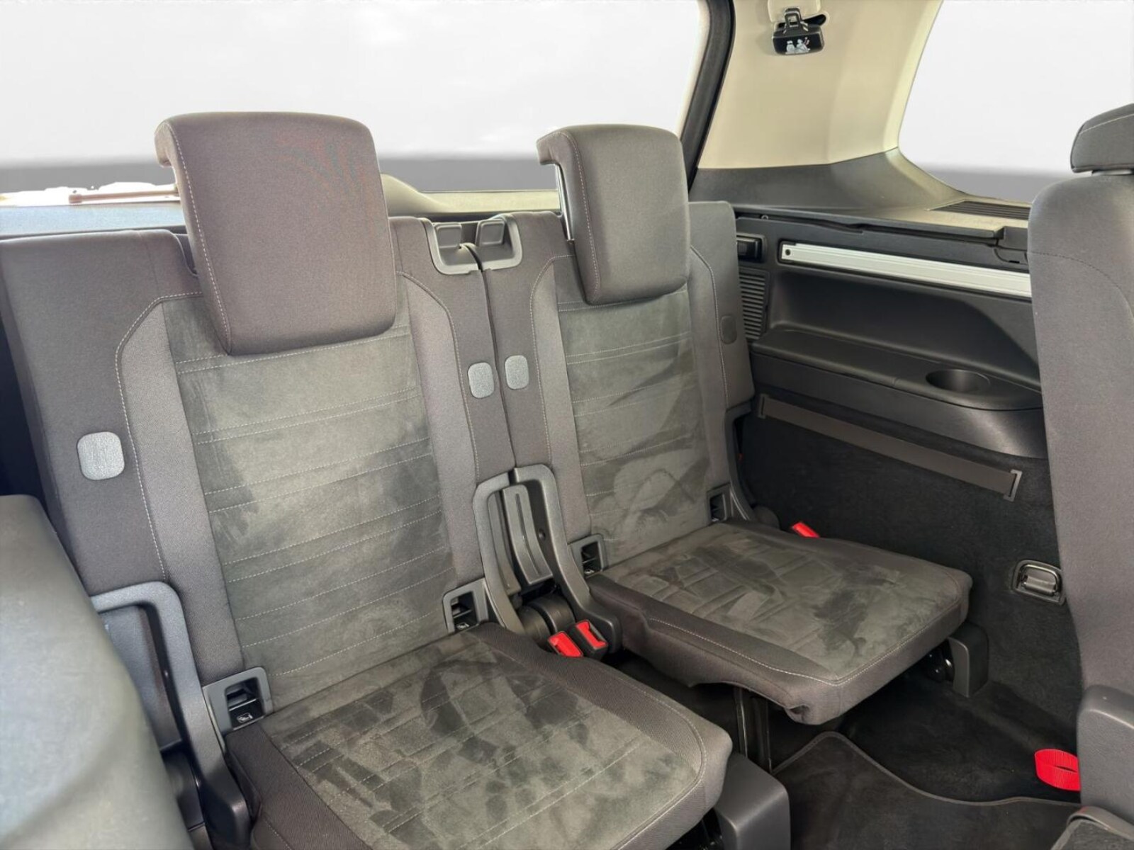 Volkswagen Touran – Bild 12