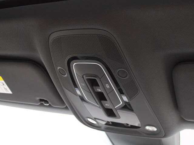 Image about Audi e-tron Sportback 55 quattro S line 300,00 kW