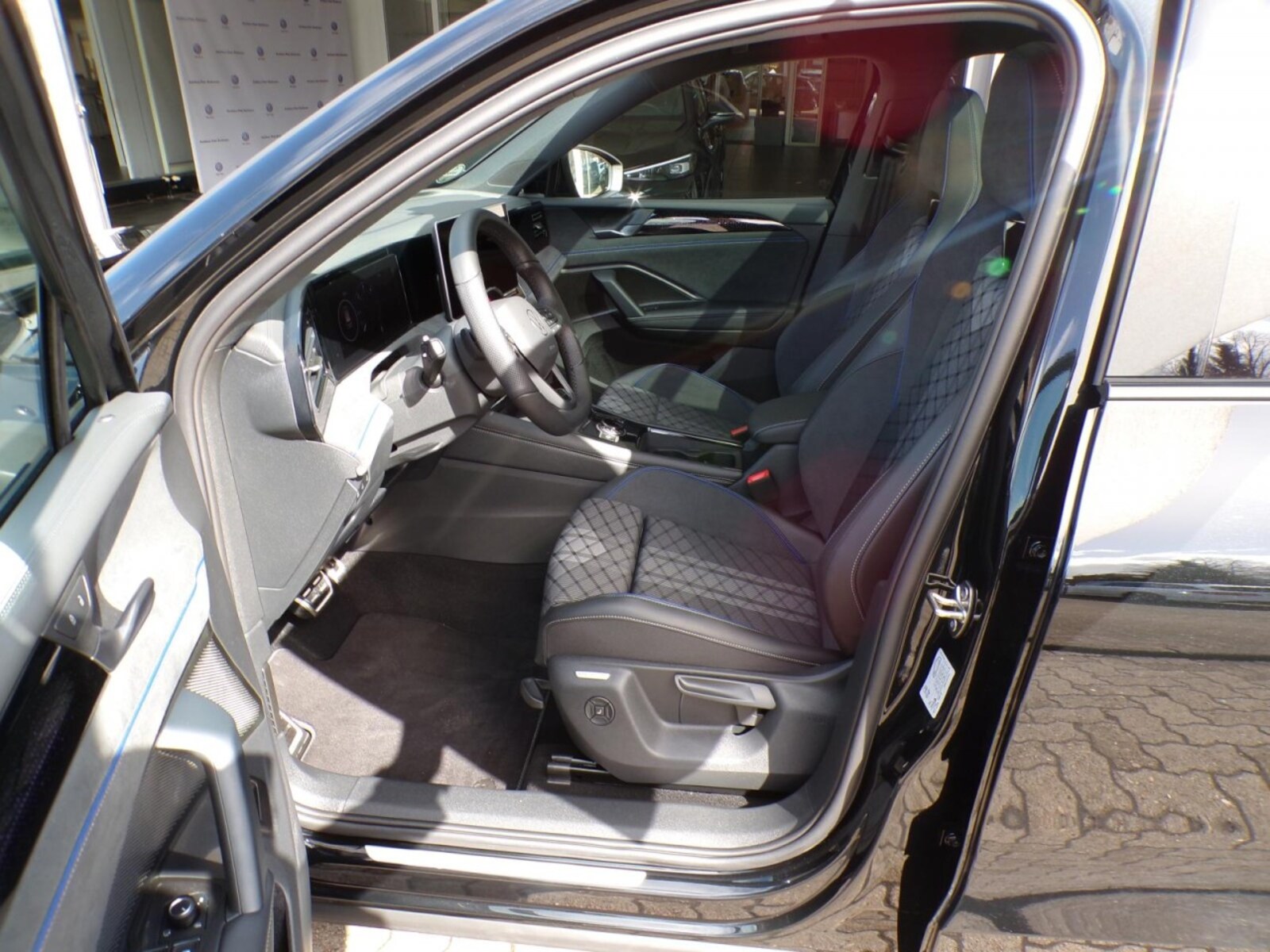 Volkswagen Tiguan – Bild 8