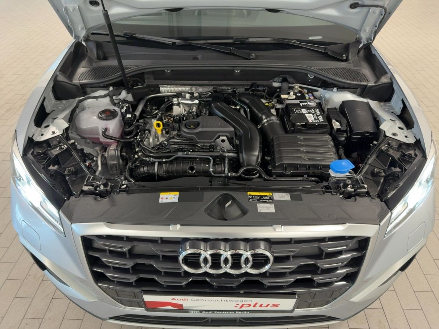Bild über Audi Q2 advanced 35 TFSI S tronic - für weitere Informationen kontaktieren Sie den Audi Partner