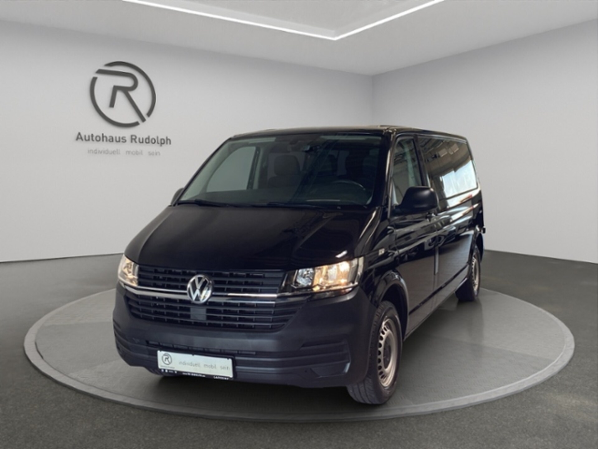 Volkswagen T6.1 Transporter Kombi langer Radstand