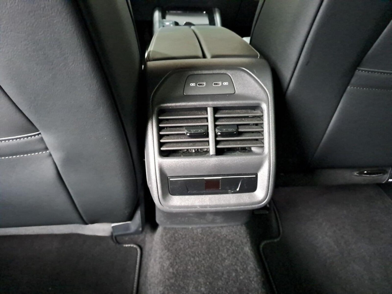Volkswagen Passat – Bild 17