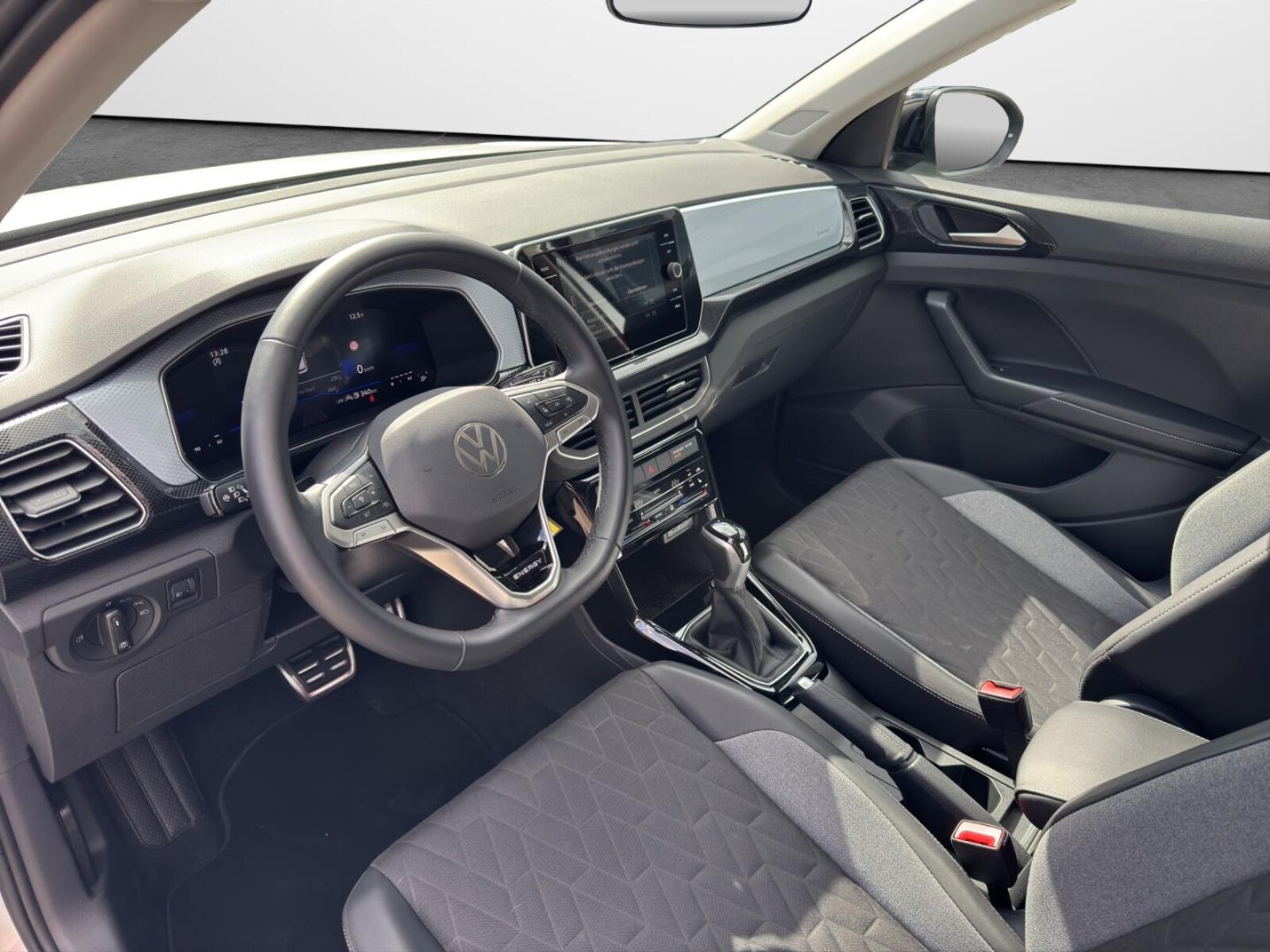 Volkswagen T-Cross – Bild 8