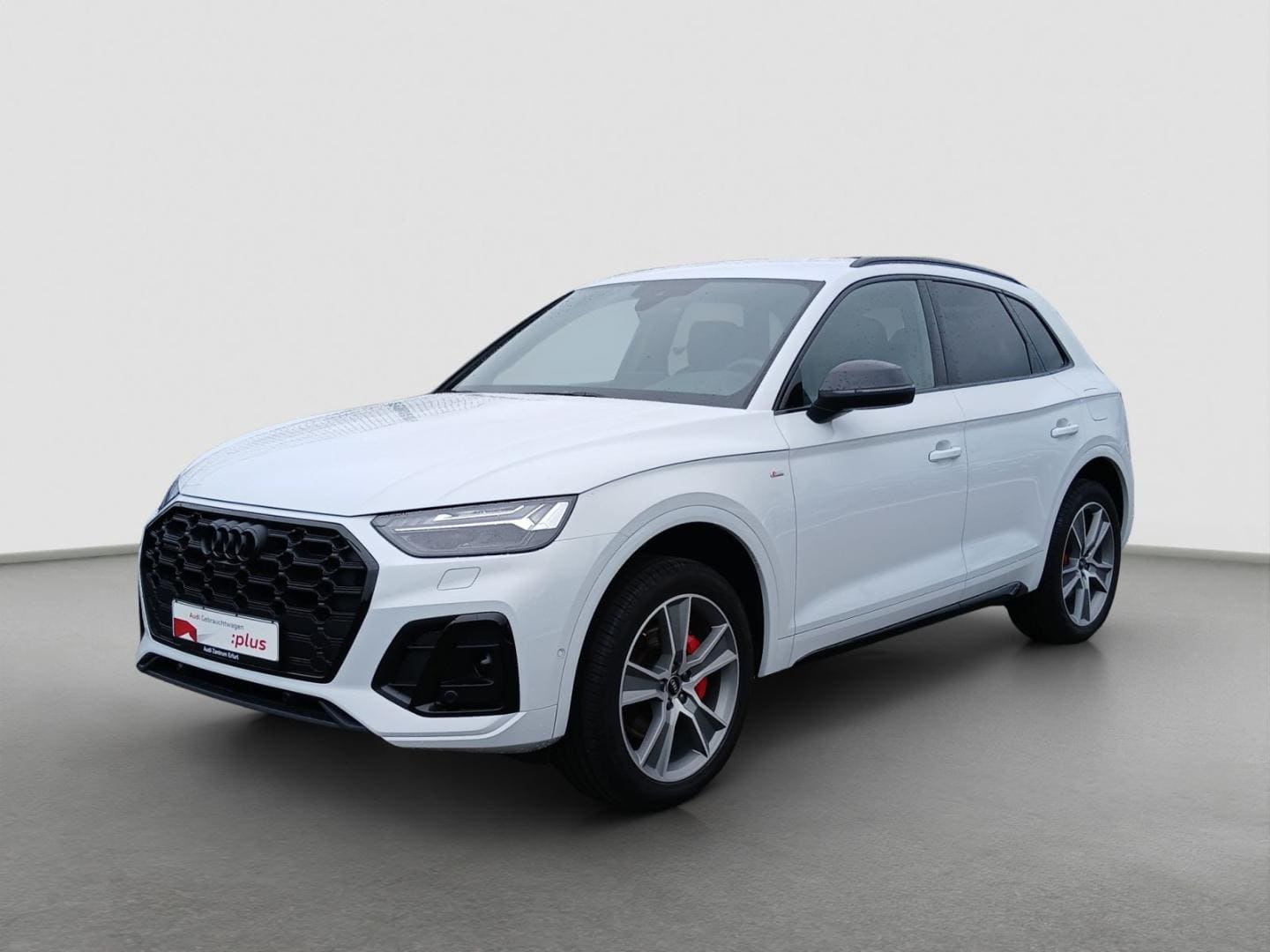 Bild über Audi Q5 TFSI e S line business 55 TFSI e quattro S tronic - für weitere Informationen kontaktieren Sie den Audi Partner