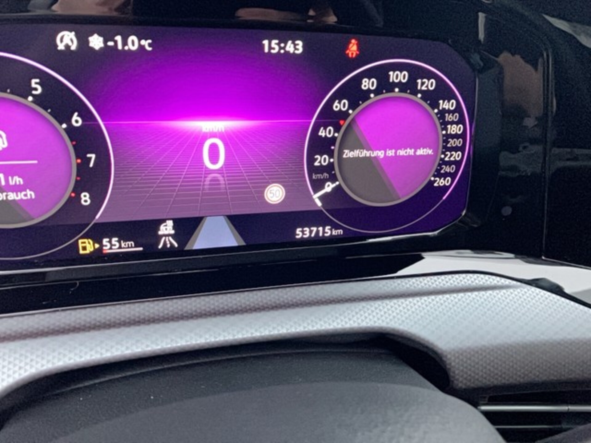 Volkswagen Golf Active