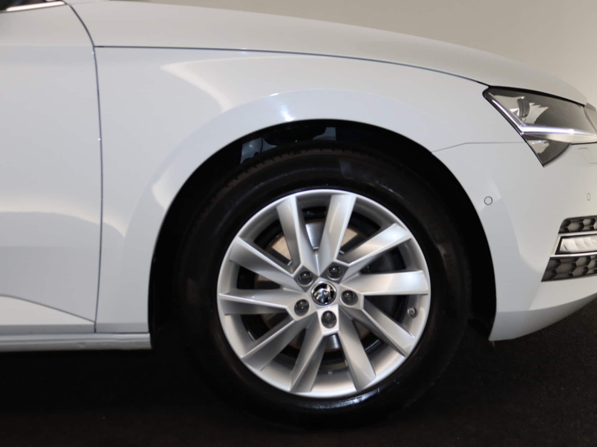 Skoda Superb Combi Style