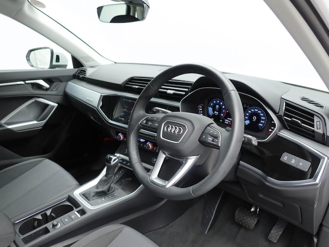 Audi Q3 35 TFSI advanced 110(150) kW(PS) S tronic for more details contact your dealer