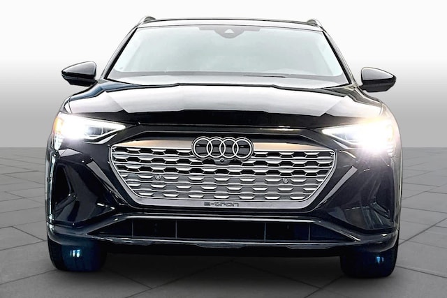 2024 Audi Q8 e-tron