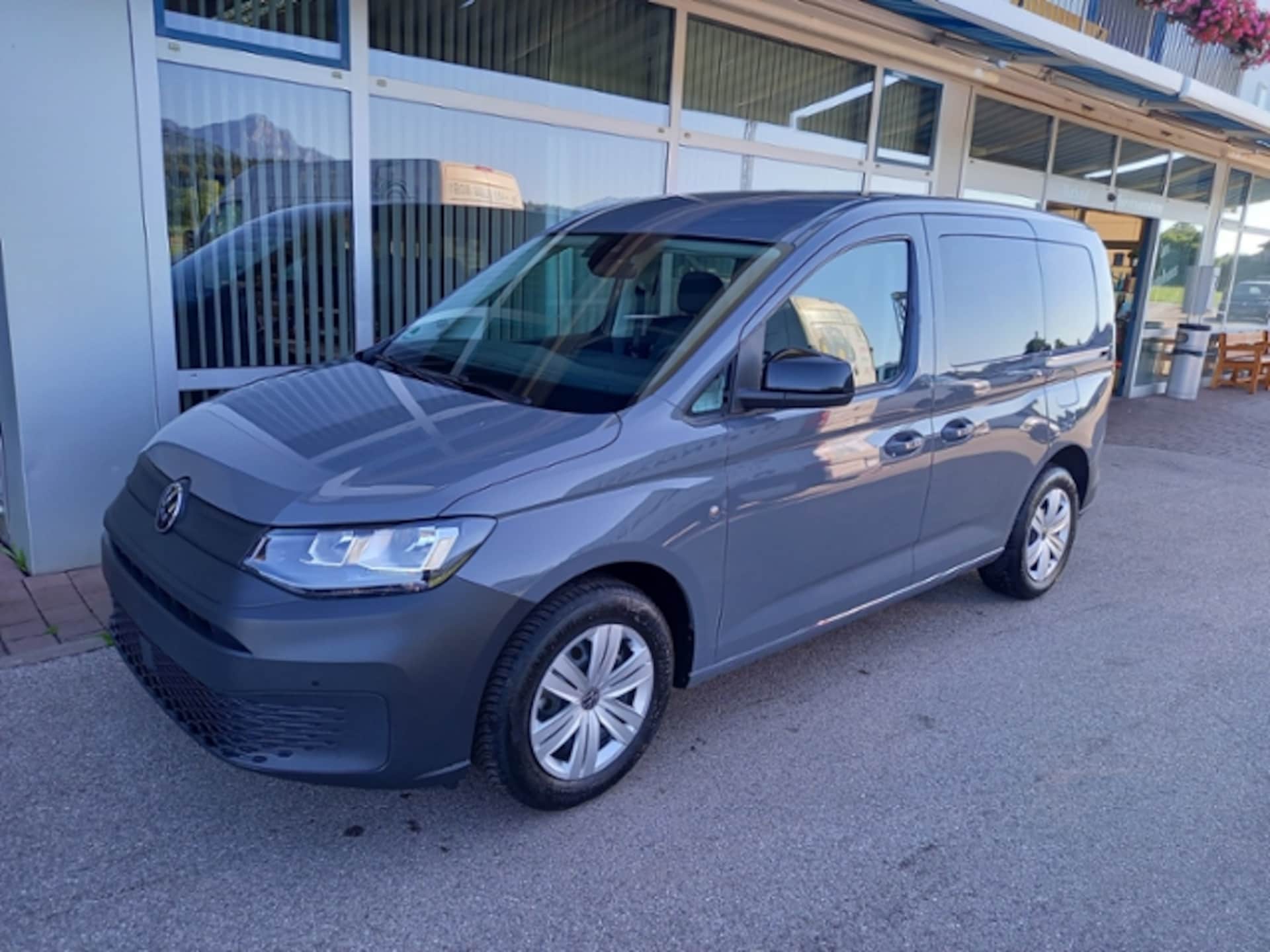 Volkswagen Caddy Basis-Modell