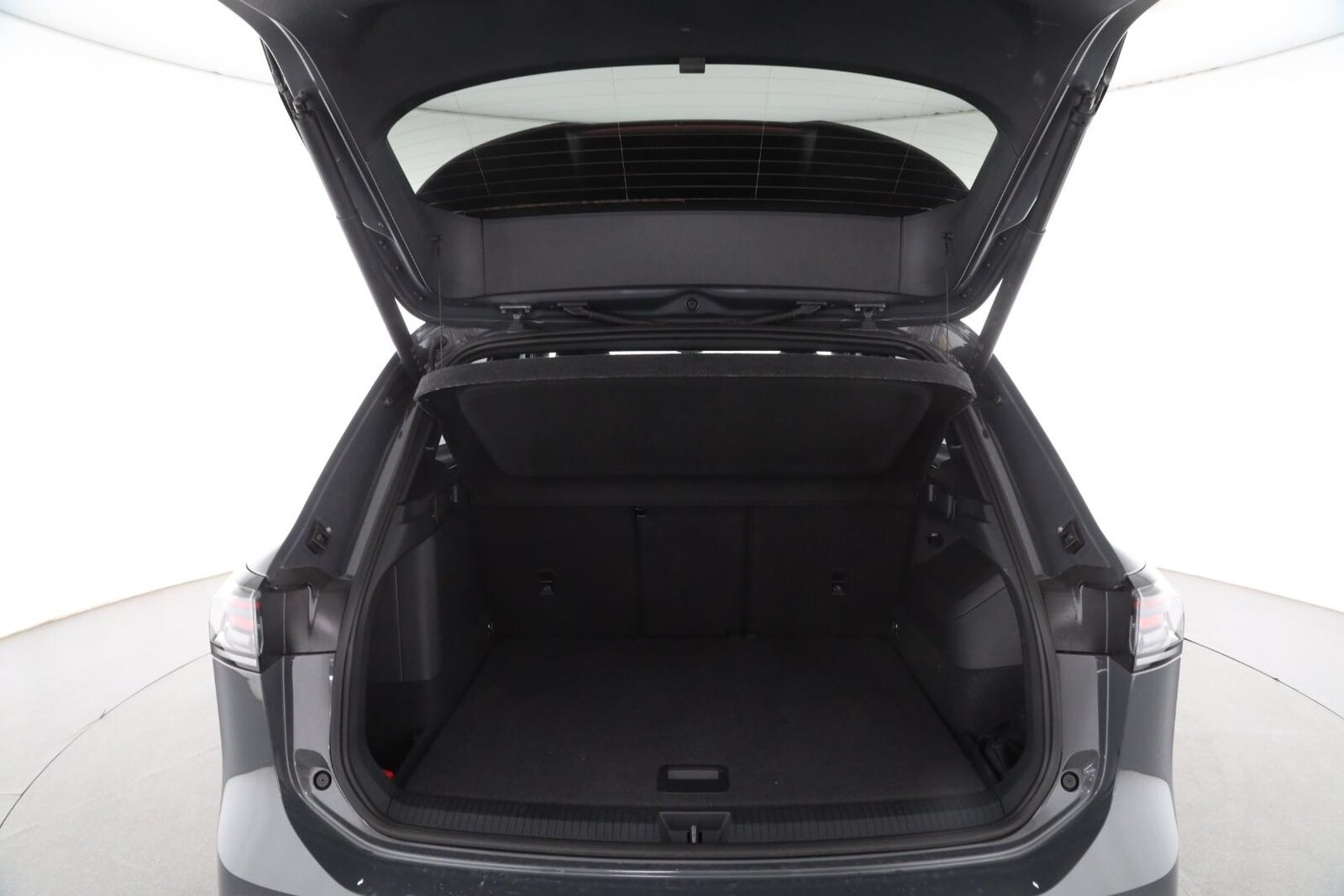 Volkswagen Tiguan – Bild 10