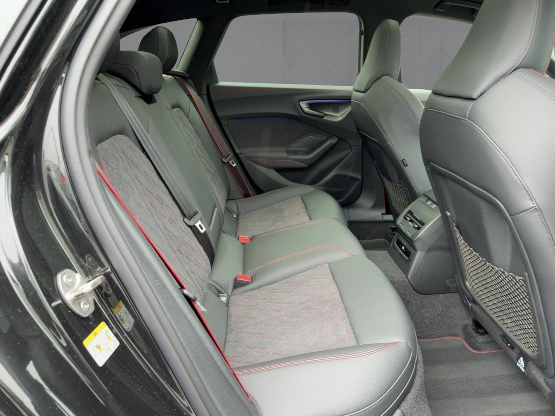 Audi A5 Avant e-hybrid