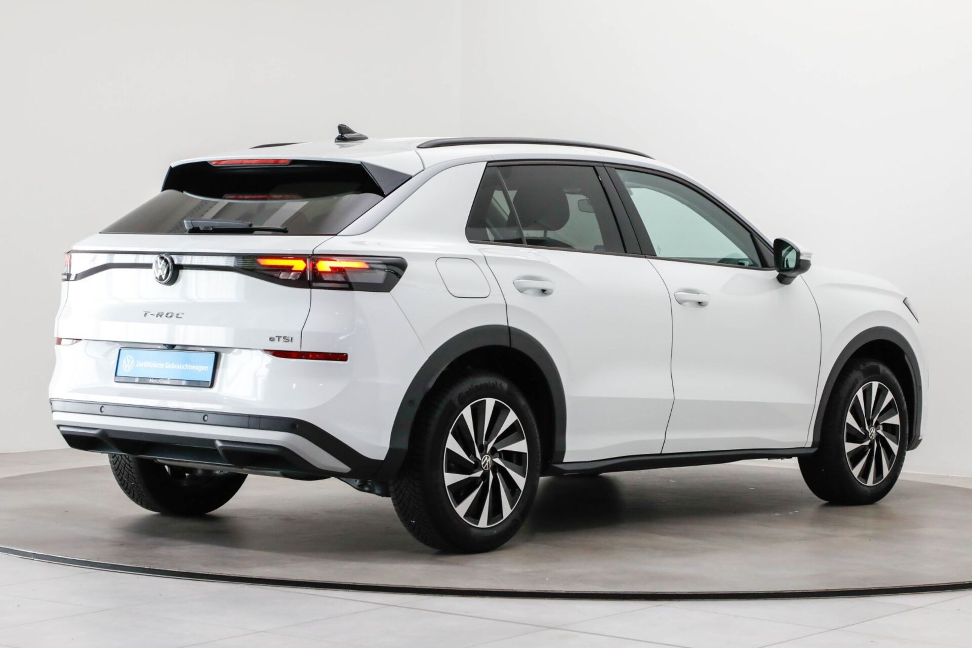 Volkswagen T-Roc Life