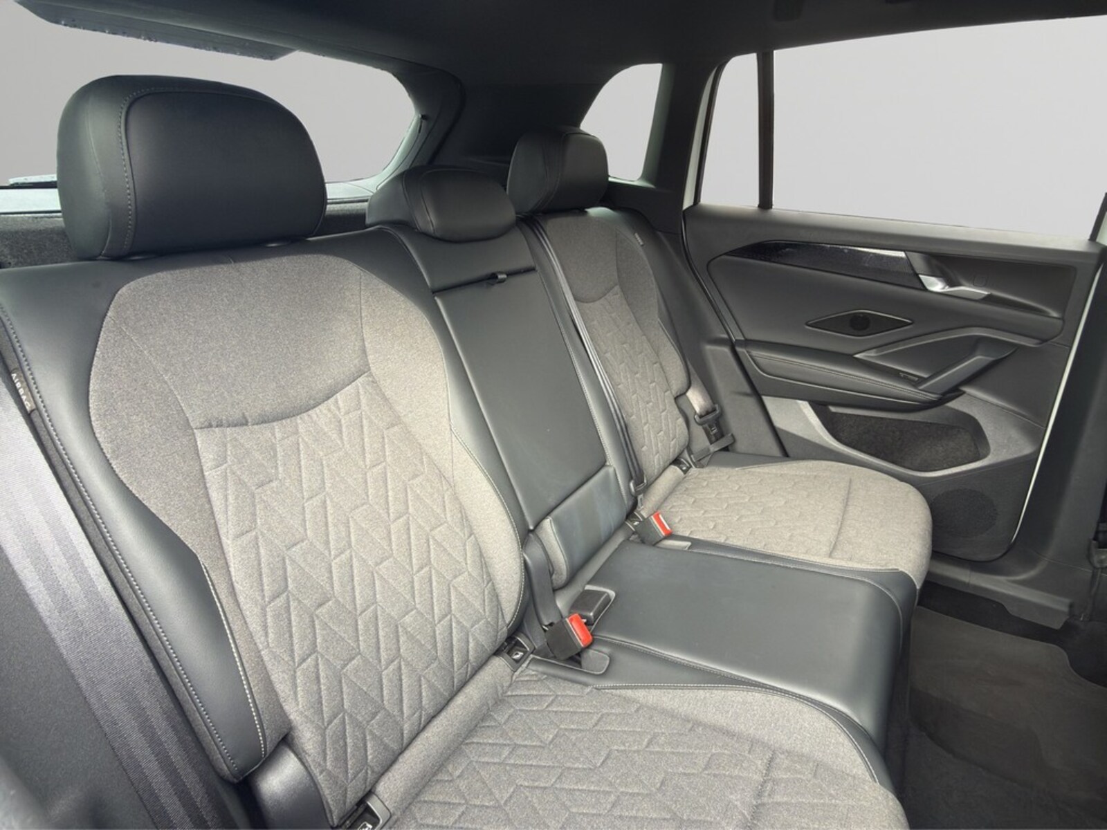 Volkswagen Tiguan – Bild 7