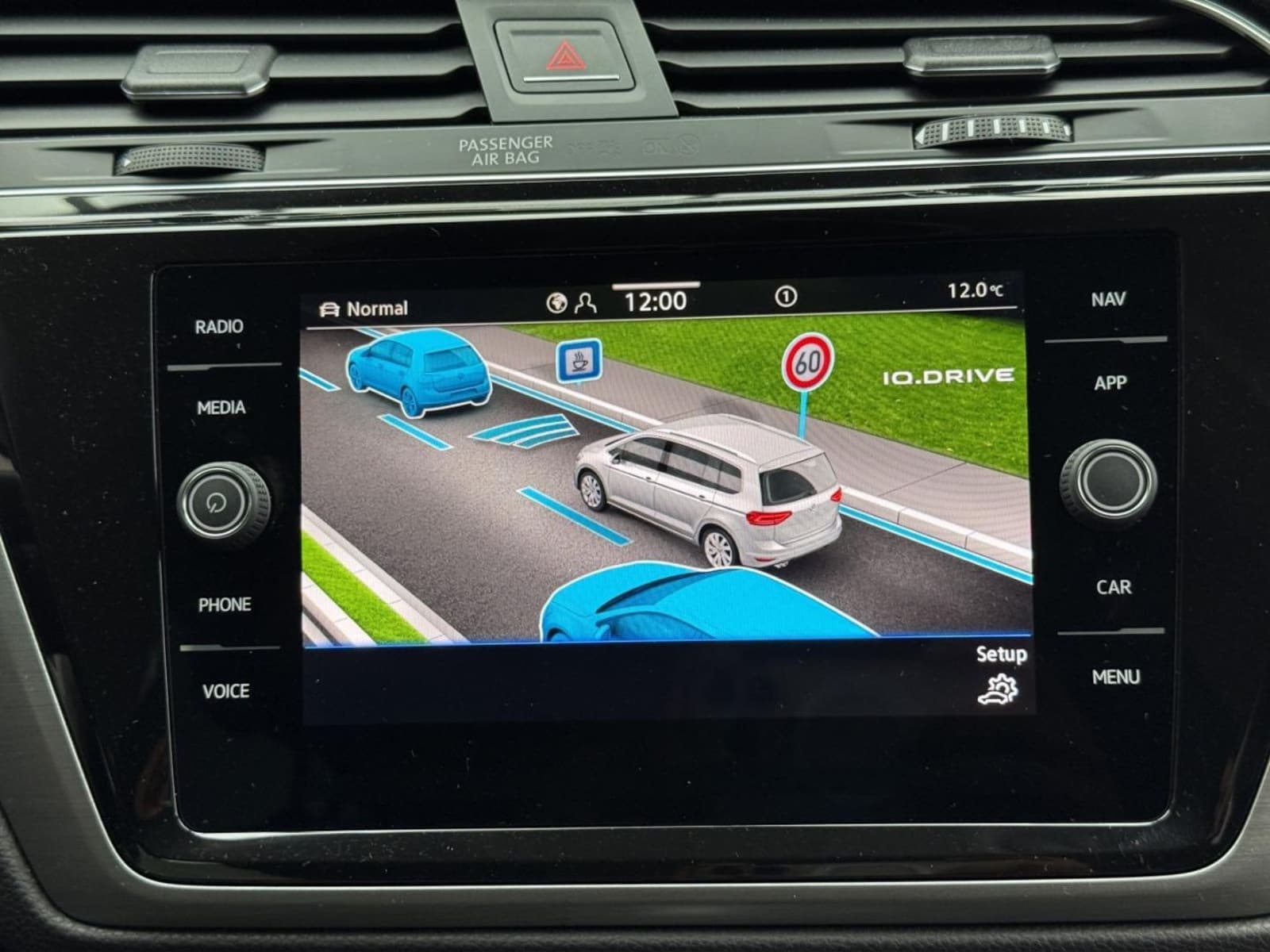 Volkswagen Touran – Bild 8