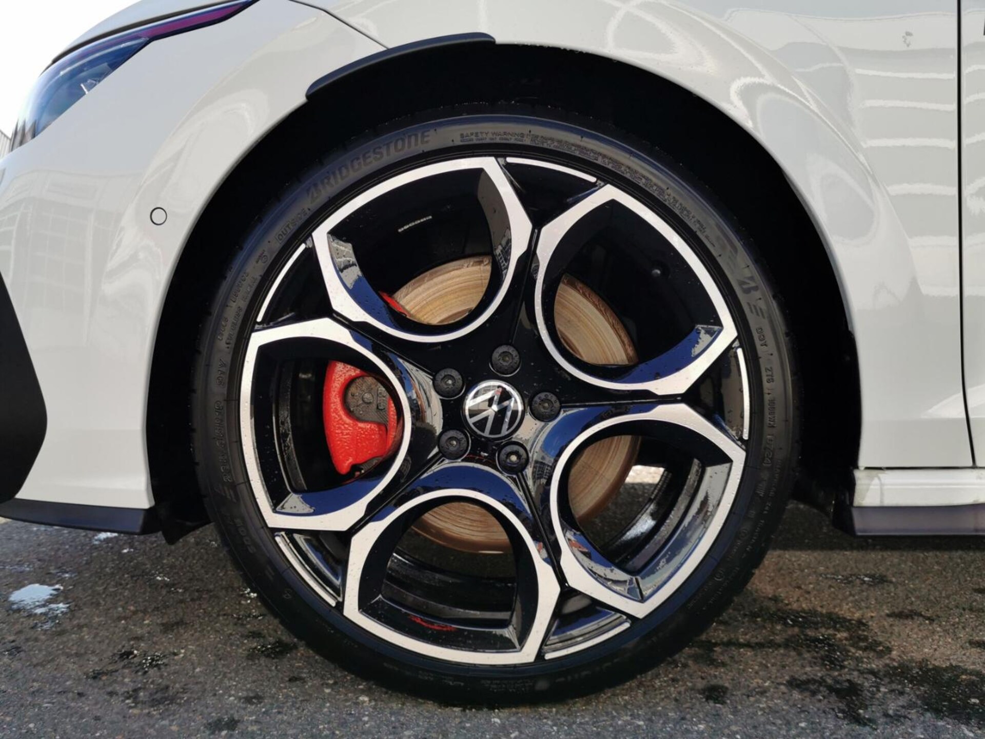 Volkswagen Golf GTI