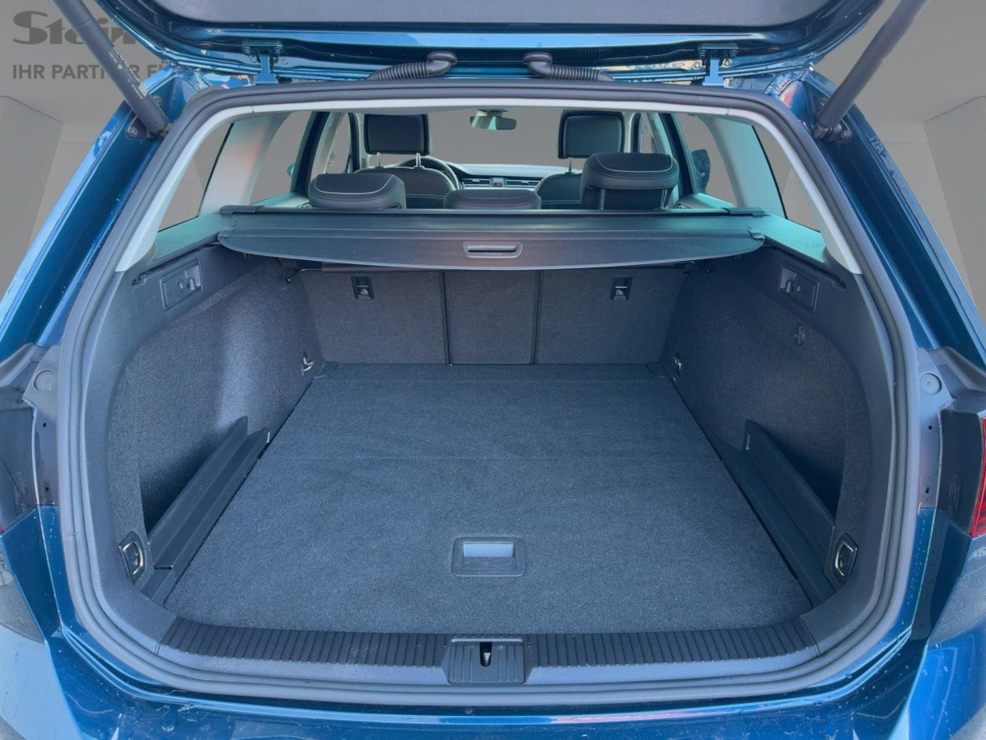 Volkswagen Passat Variant Elegance