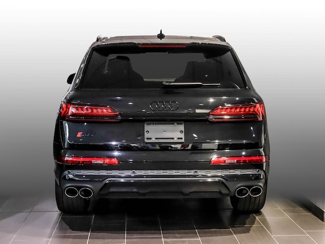 2023 Audi SQ7