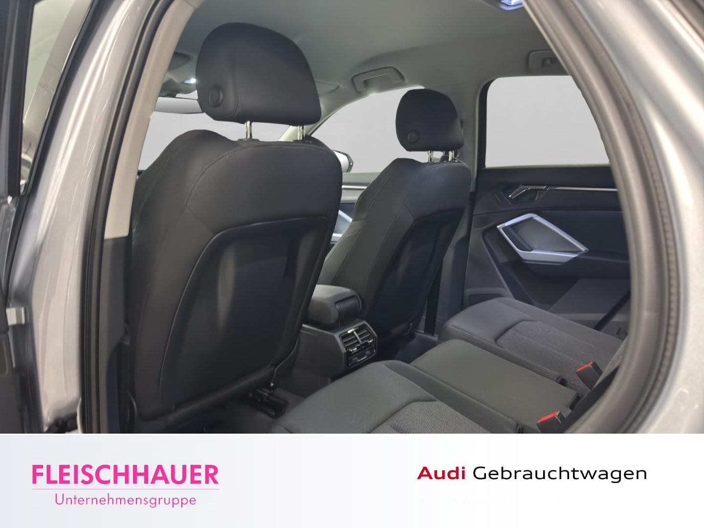 Bild über Audi Q3 Sportback 35 TFSI S tronic - für weitere Informationen kontaktieren Sie den Audi Partner