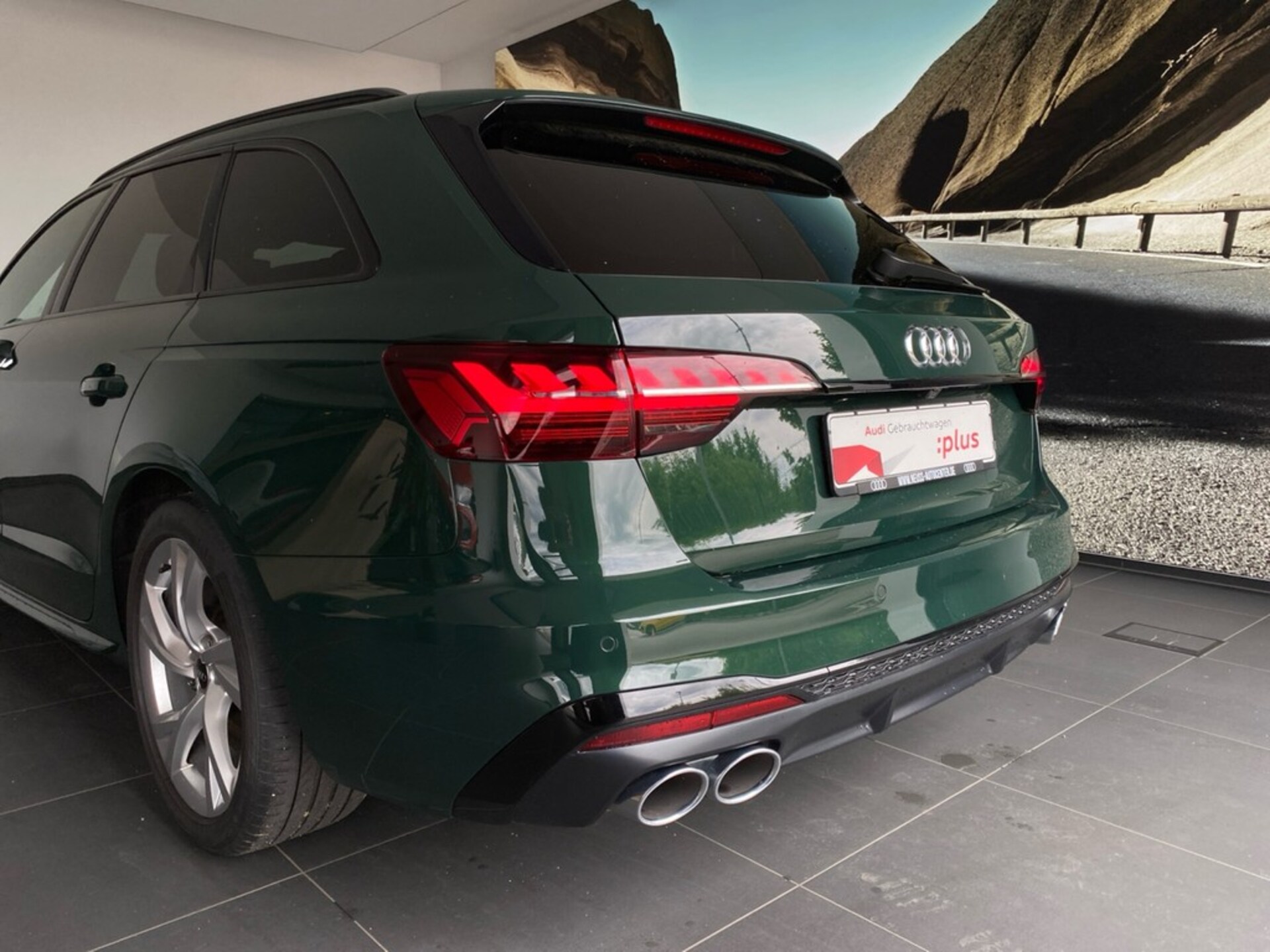 Audi S4 Avant