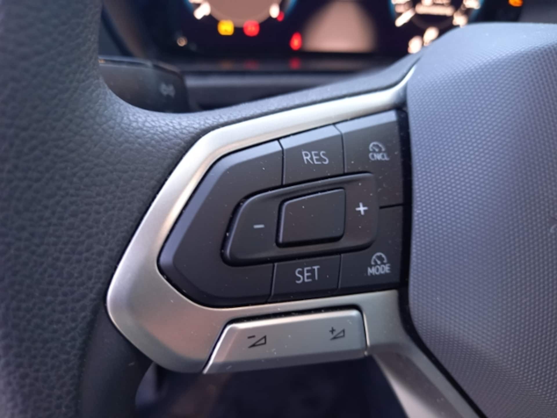 Volkswagen Caddy Basis-Modell