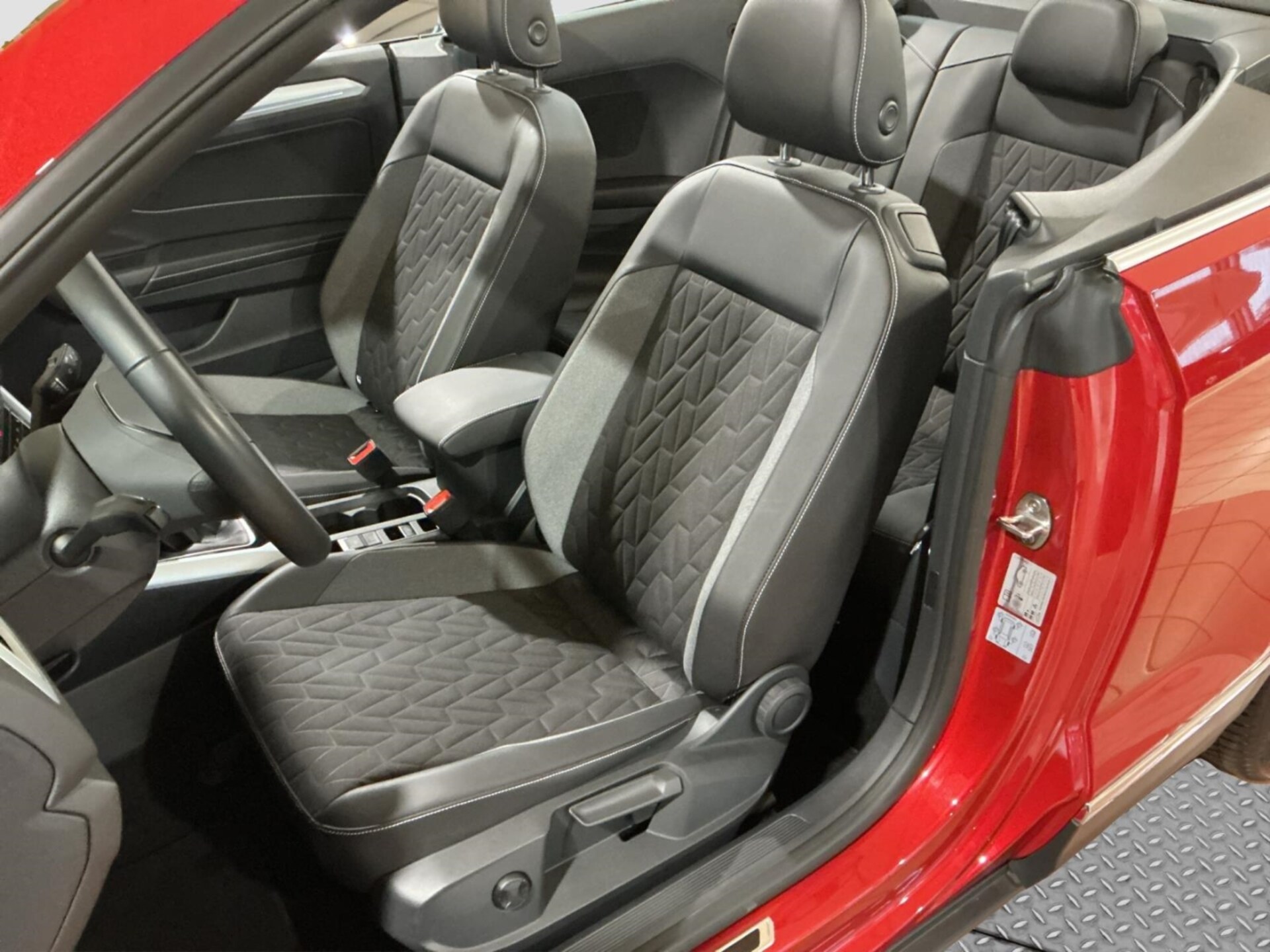 Volkswagen T-Roc Cabriolet Style