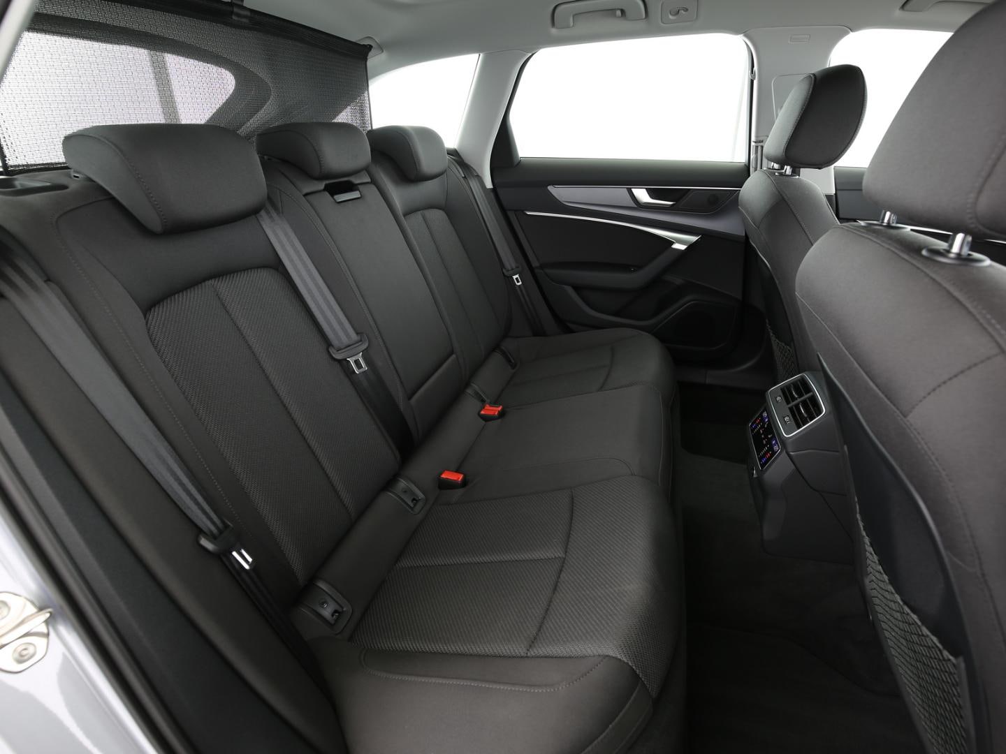 Bild über Audi A6 Avant advanced 45 TDI quattro S tronic - für weitere Informationen kontaktieren Sie den Audi Partner