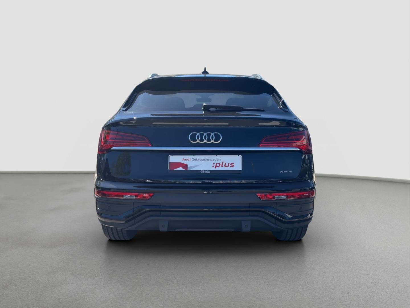 Bild über Audi Q5 Sportback TFSI e advanced 50 TFSI e quattro S tronic - für weitere Informationen kontaktieren Sie den Audi Partner