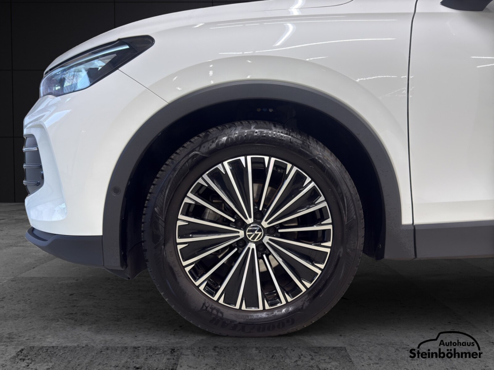 Volkswagen Tiguan – Bild 12