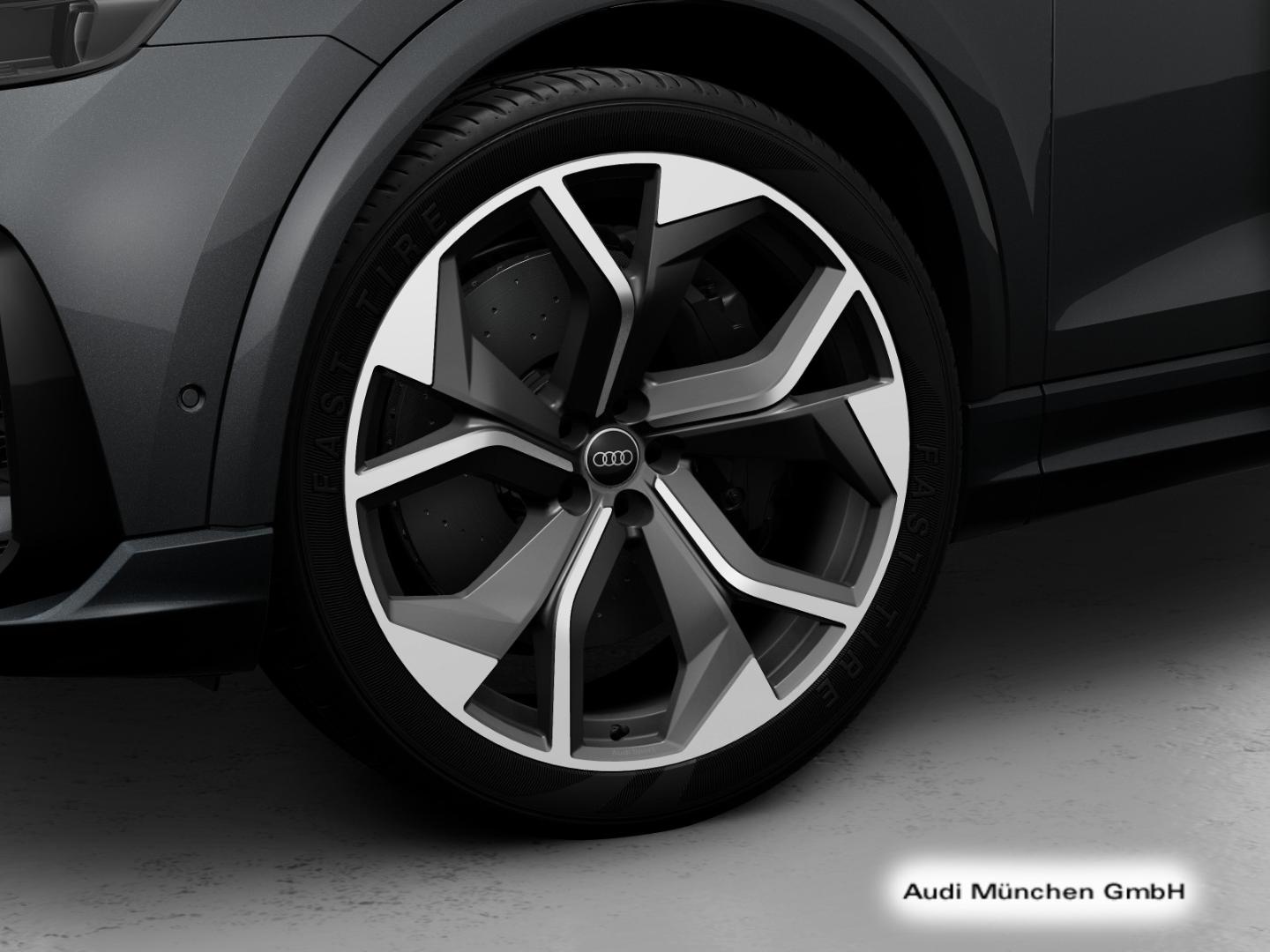 Image about Audi RS Q8 TFSI quattro tiptronic