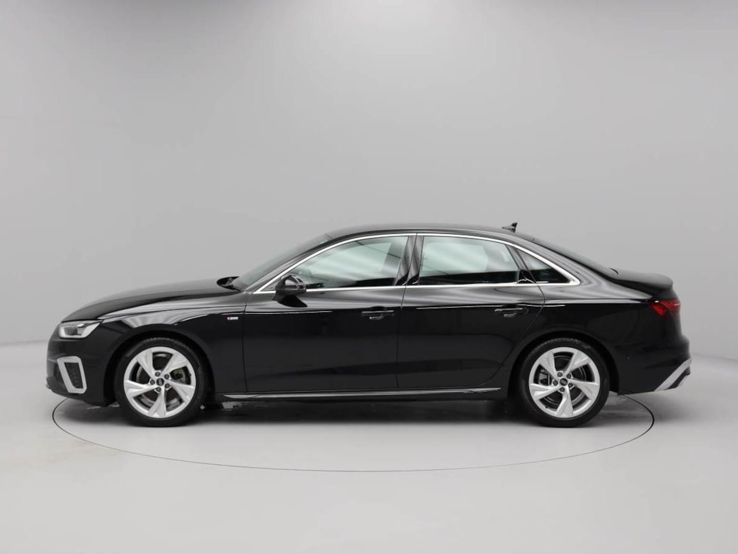 Audi A4 Sedan 35 TFSI S line 110(150) kW(PS) S tronic for more details contact your dealer