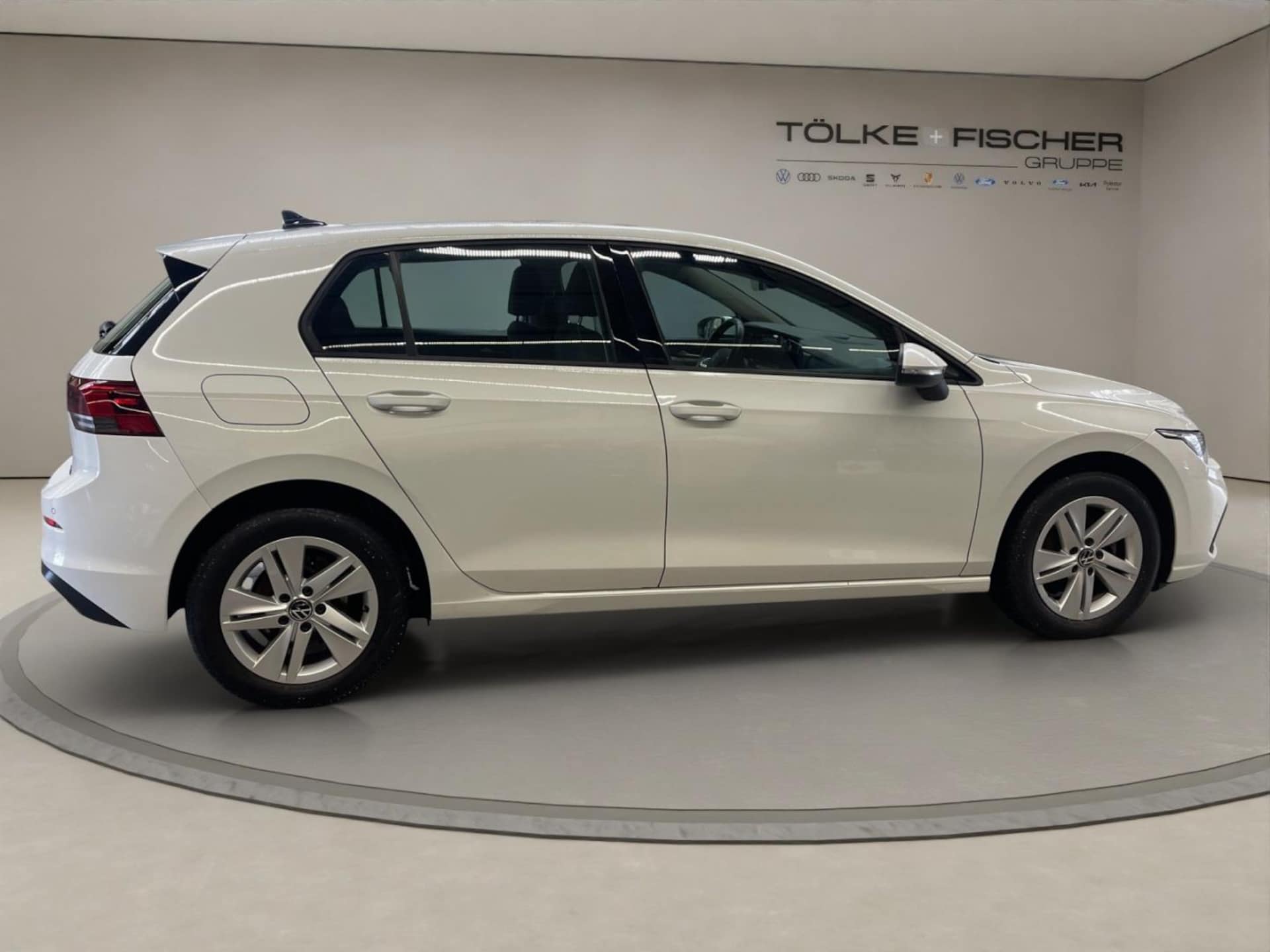 Volkswagen Golf Life