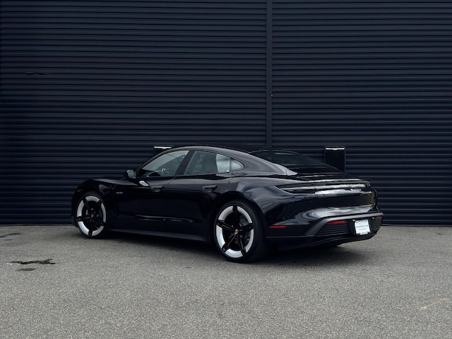 2025 Porsche Taycan