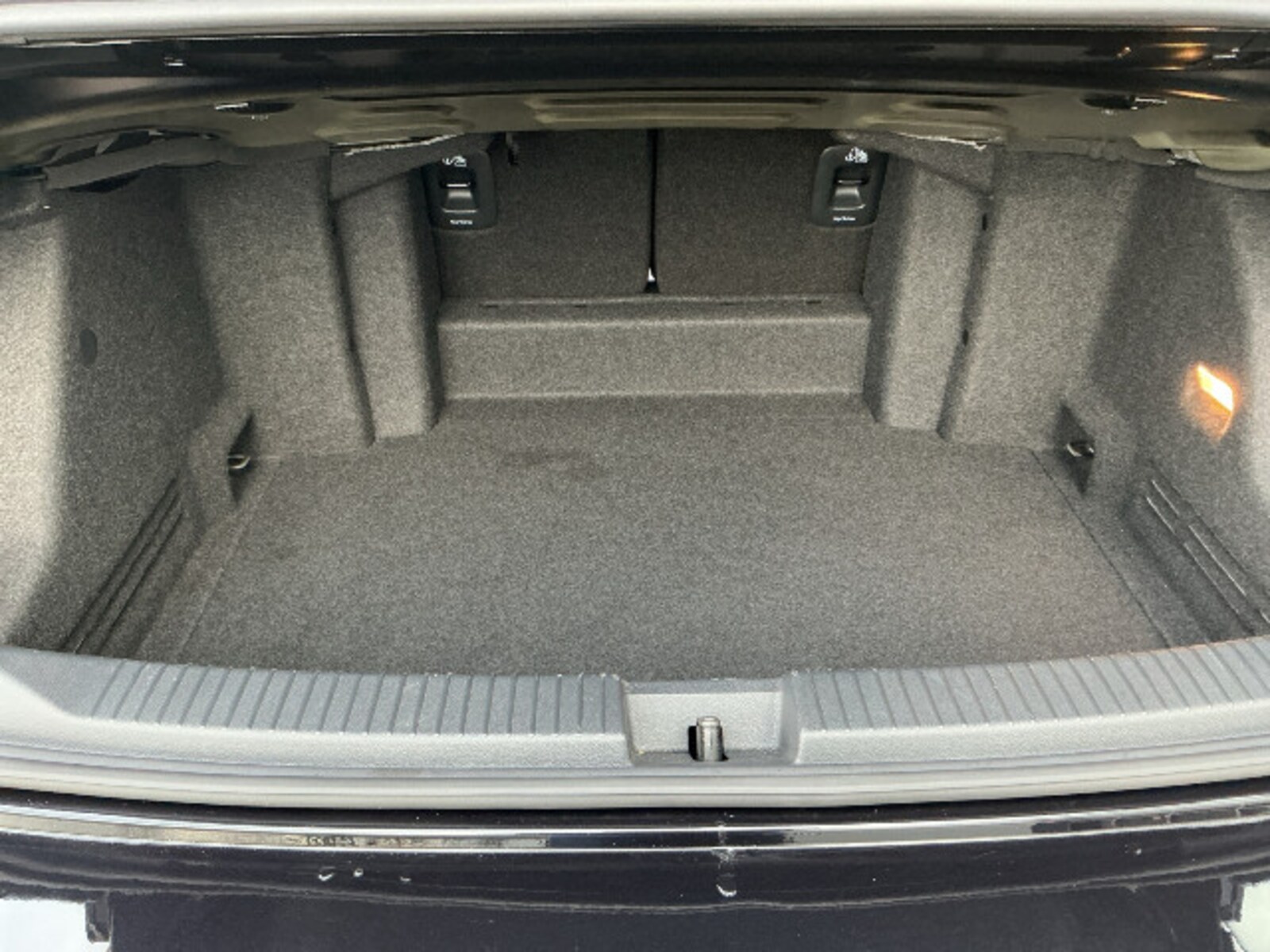 Volkswagen T-Roc Cabriolet – Bild 18
