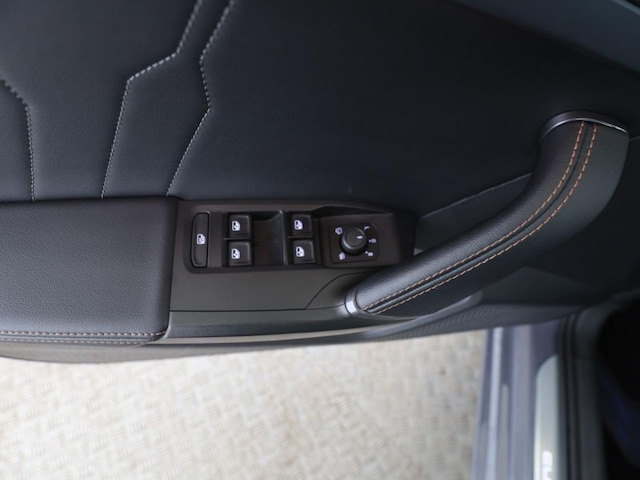 Bild des Autos 19