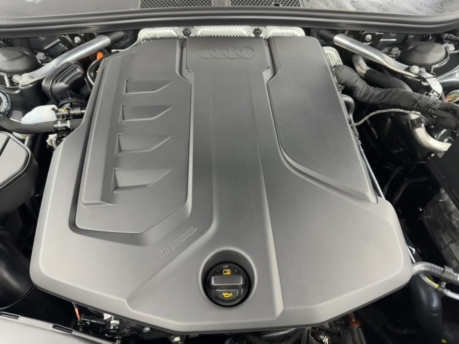Audi A6 Avant e-hybrid edition one