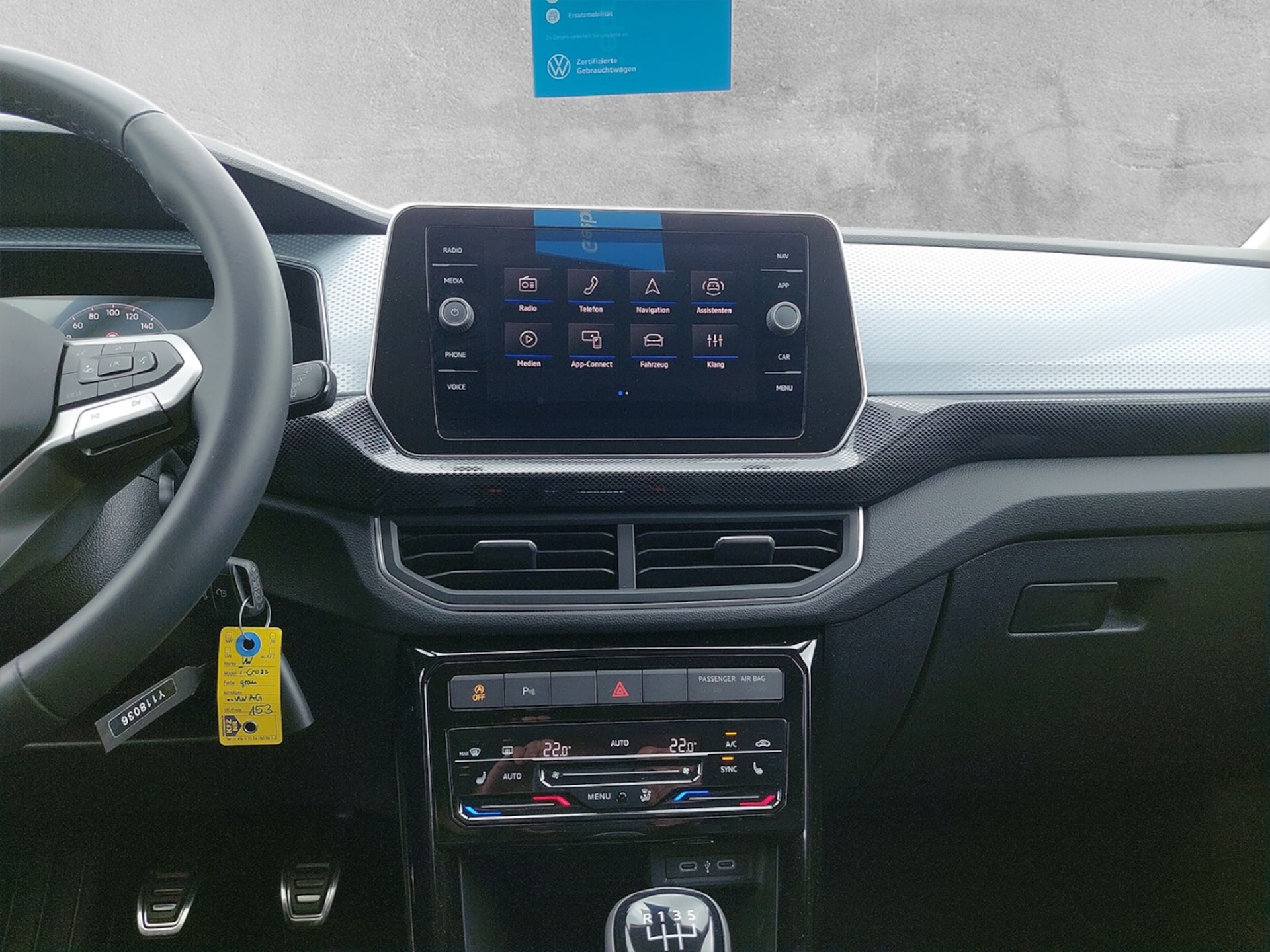 Volkswagen T-Cross Life