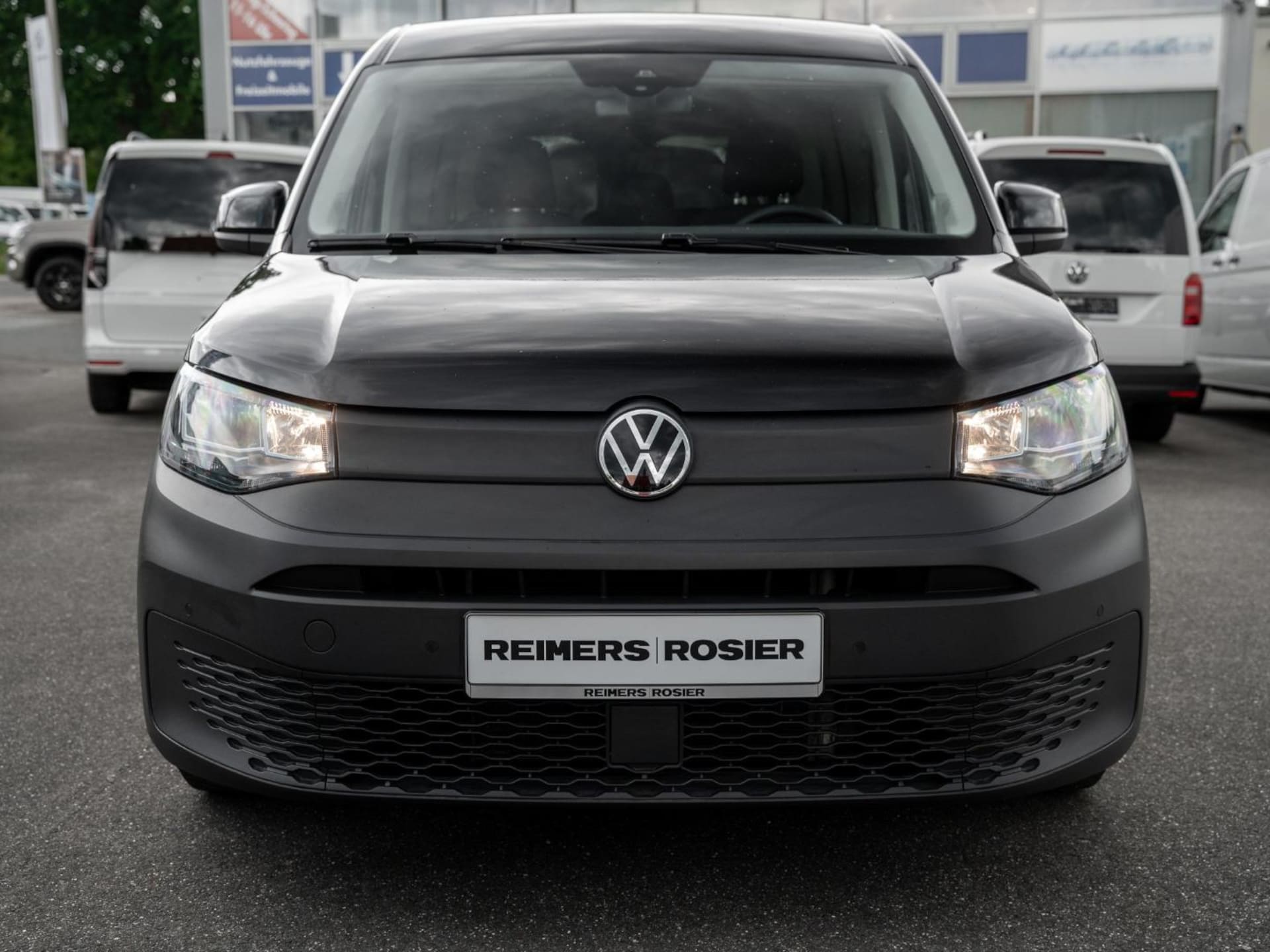 Volkswagen Caddy Maxi Basis-Modell