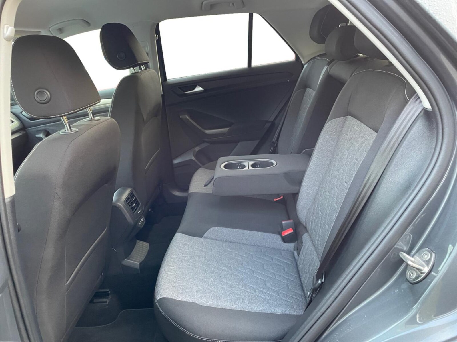 Volkswagen T-Roc – Bild 10