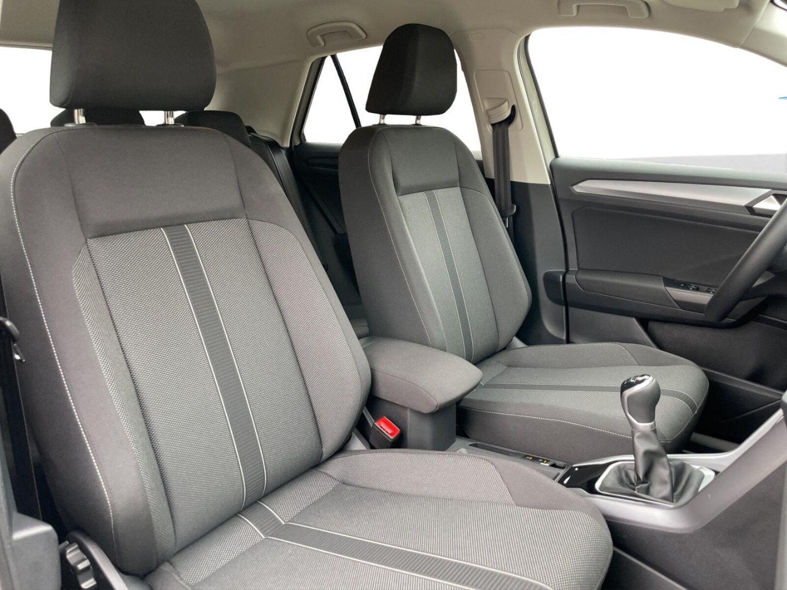 Volkswagen T-Roc – Bild 18