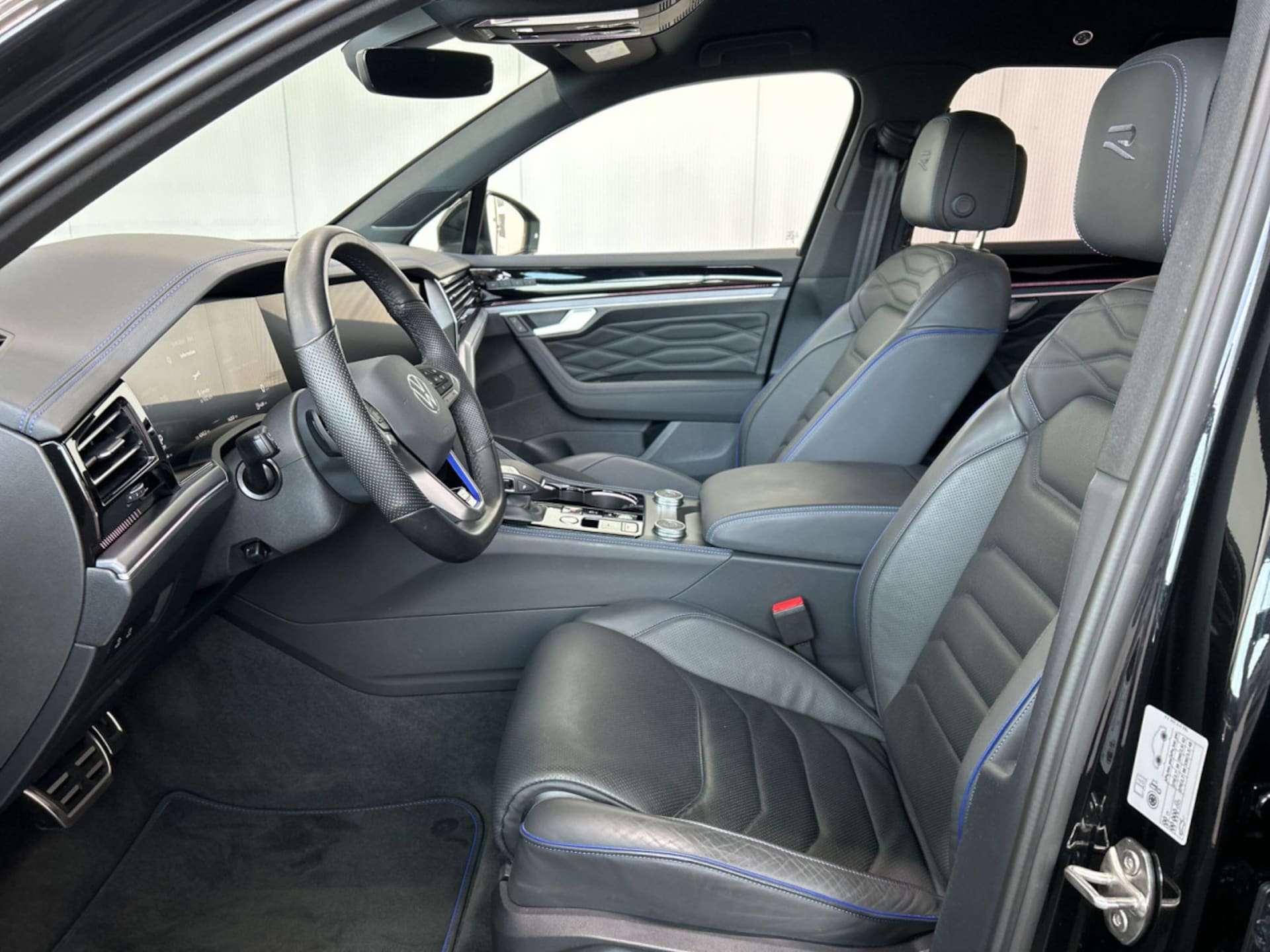 Volkswagen Touareg R